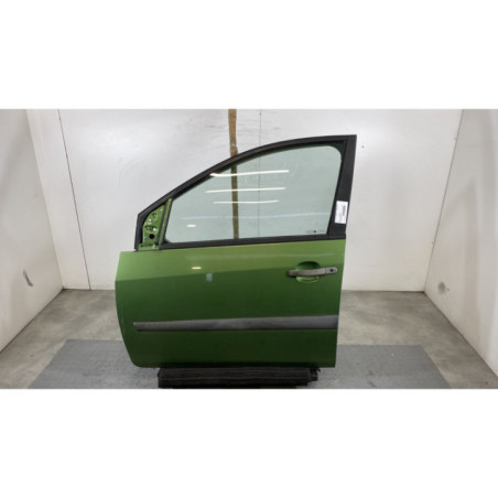 Porte avant gauche FORD FIESTA 5 Photo n°1