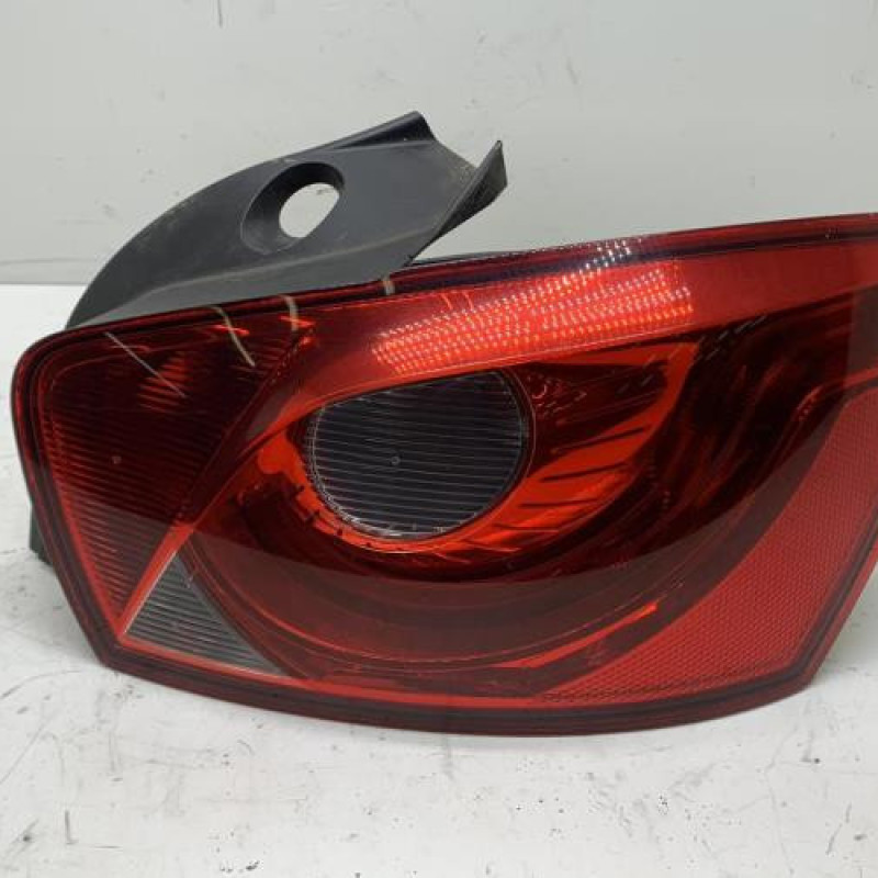 Feu arriere principal droit (feux) SEAT IBIZA 4 Photo n°1