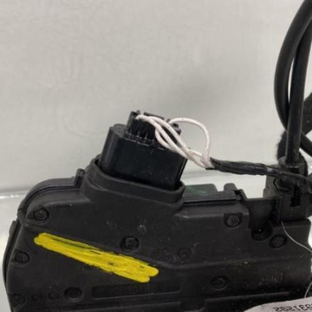 Serrure avant droit RENAULT CLIO 4