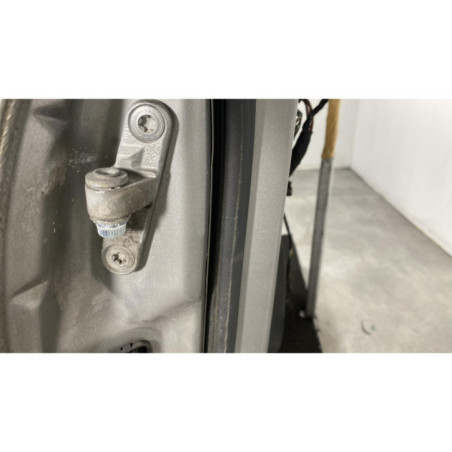 Porte avant droit MERCEDES CLASSE A 169 Photo n°1