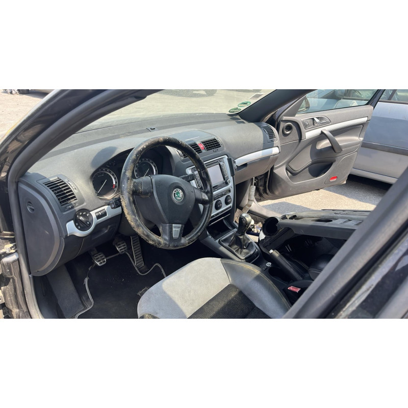 Porte arriere gauche SKODA OCTAVIA 2 Photo n°17