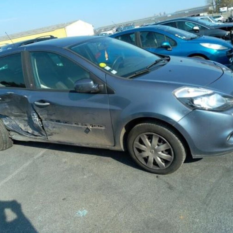 Compteur RENAULT CLIO 3 Photo n°6