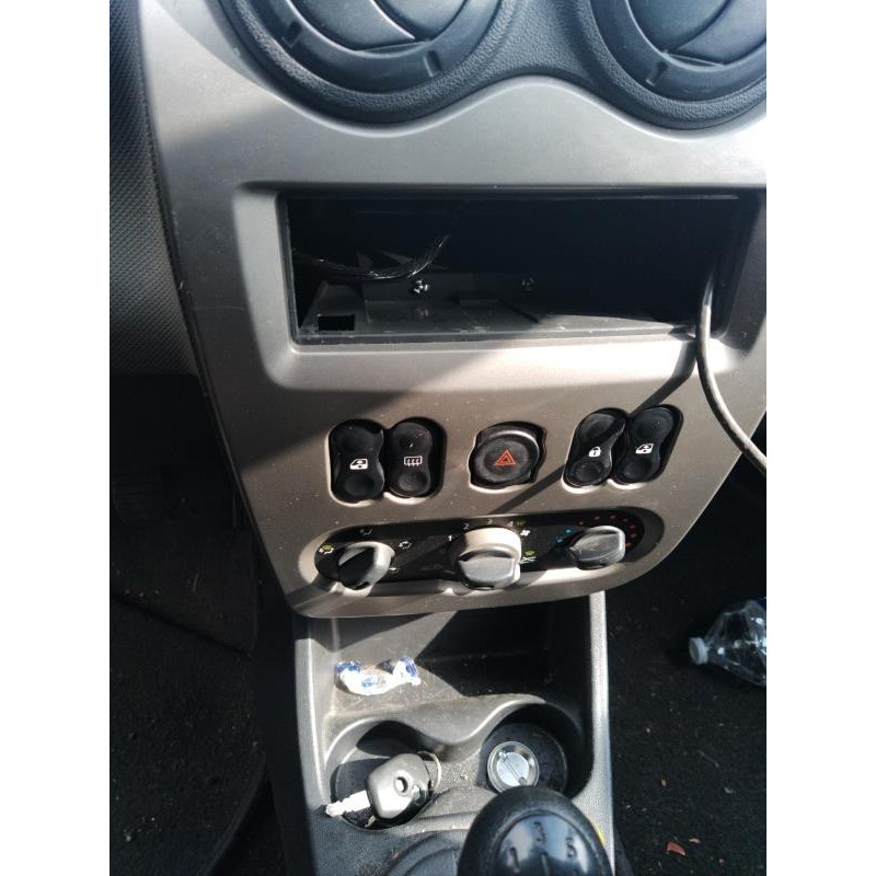 Porte arriere gauche DACIA SANDERO 1 Photo n°10