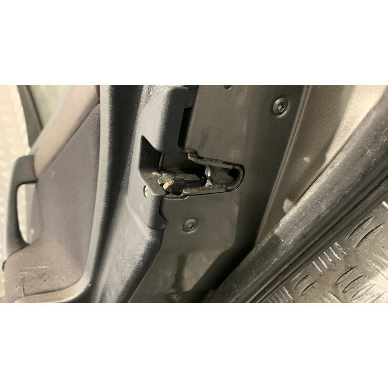 Porte arriere droit MERCEDES CLASSE C 202 Photo n°4