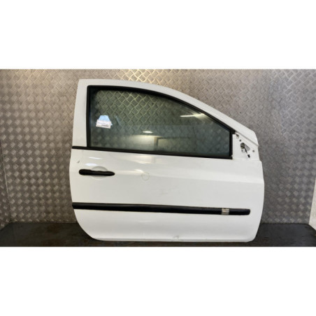 Porte avant droit RENAULT CLIO 3 Photo n°1