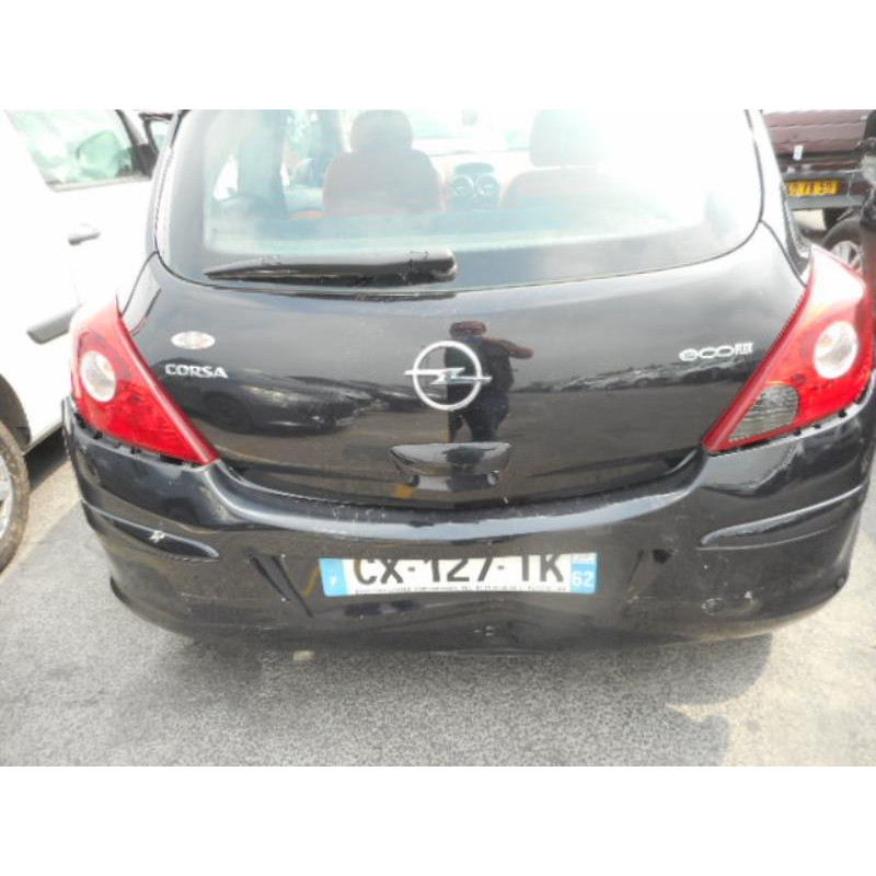 Porte avant droit OPEL CORSA D Photo n°9