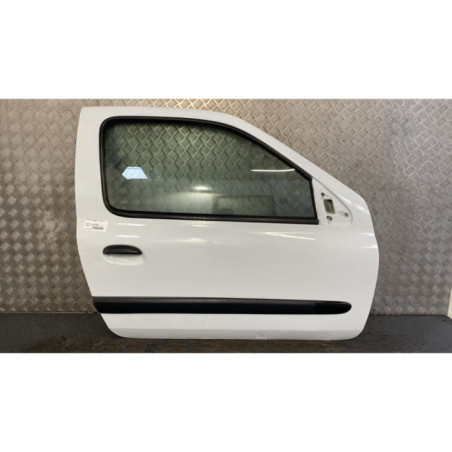 Porte avant droit RENAULT CLIO 2 CAMPUS Photo n°1