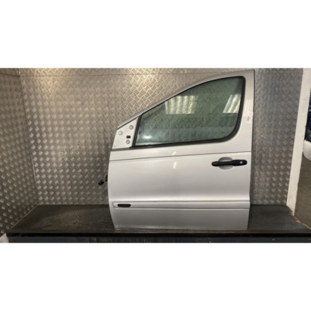 Porte avant gauche MERCEDES VANEO 414 Photo n°1