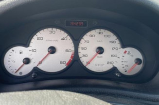 Pretensionneur de ceinture avant droit PEUGEOT 206