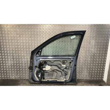 Porte avant droit VOLKSWAGEN GOLF 4 Photo n°1