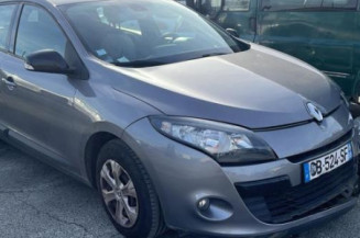 Pretensionneur de ceinture avant droit RENAULT MEGANE 3
