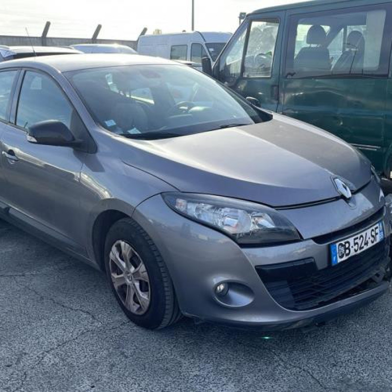 Pretensionneur de ceinture avant droit RENAULT MEGANE 3 Photo n°6