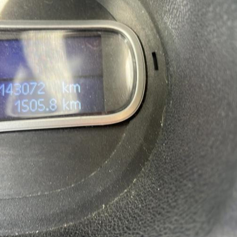 Pretensionneur de ceinture avant droit RENAULT MEGANE 3 Photo n°11