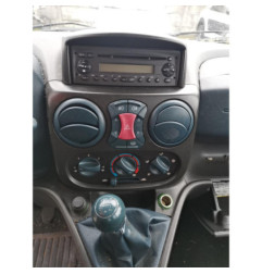 Porte avant droit FIAT DOBLO 1