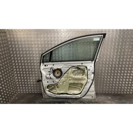 Porte avant droit TOYOTA COROLLA VERSO 2 Photo n°1