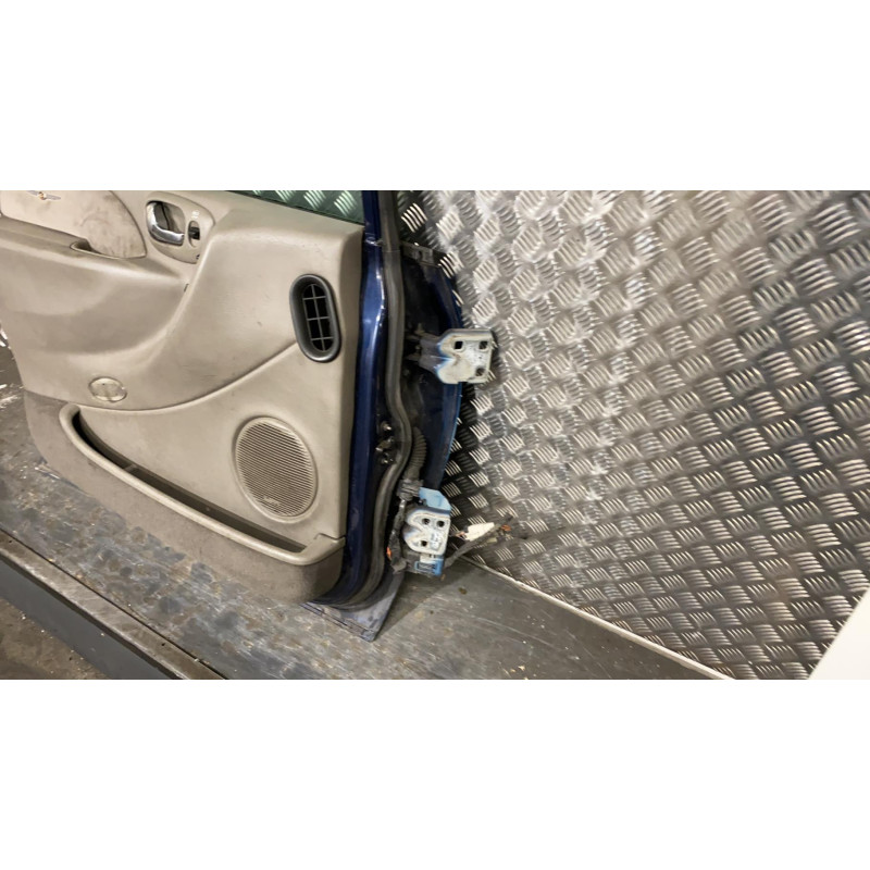 Porte avant gauche CHRYSLER GRAND VOYAGER 4 Photo n°5