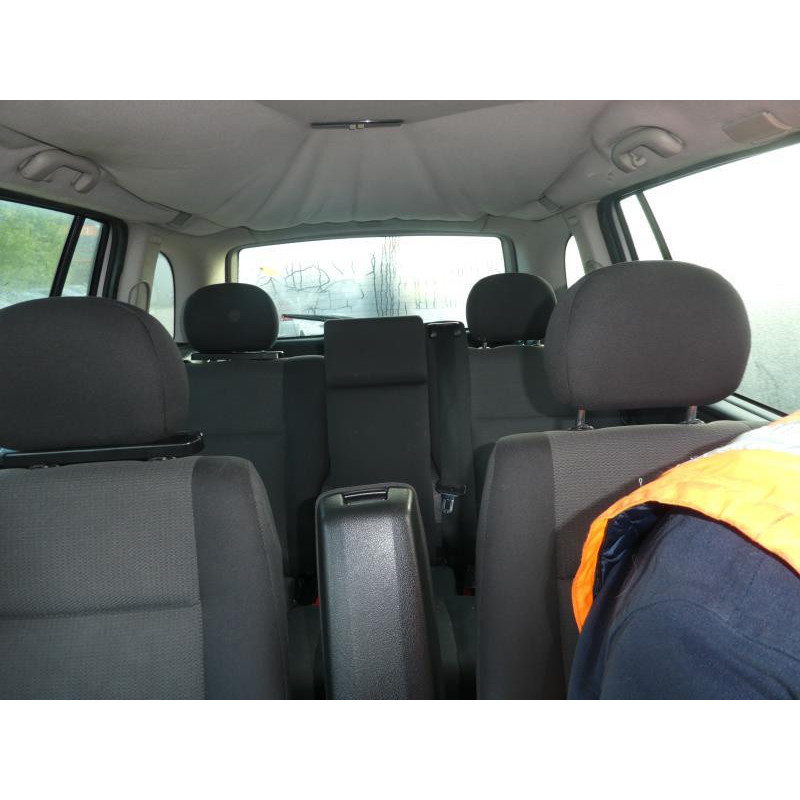 Porte arriere gauche OPEL ZAFIRA A Photo n°10