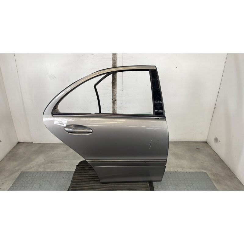 Porte arriere droit MERCEDES CLASSE C 203 Photo n°1