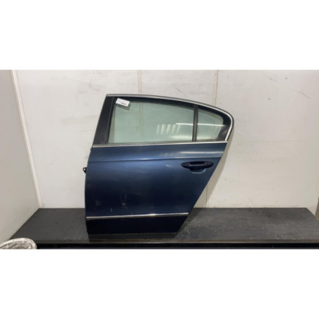 Porte arriere gauche VOLKSWAGEN PASSAT 5 Photo n°1