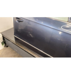 Porte avant droit VOLKSWAGEN PASSAT 5 Photo n°1
