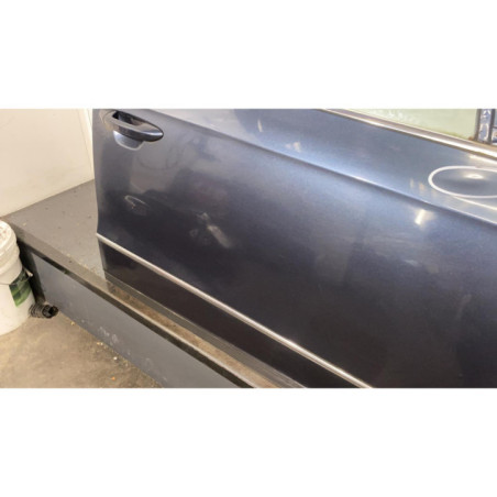 Porte avant droit VOLKSWAGEN PASSAT 5 Photo n°1