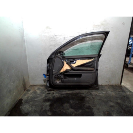Porte avant droit AUDI A4 2 Photo n°1