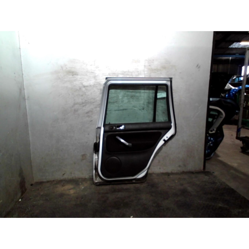 Porte arriere droit VOLKSWAGEN GOLF 4 Photo n°2