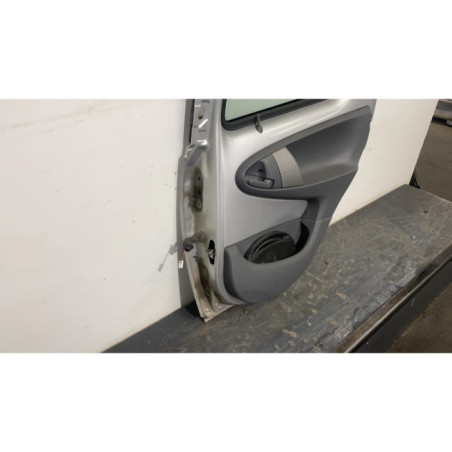 Porte arriere droit TOYOTA AYGO 1