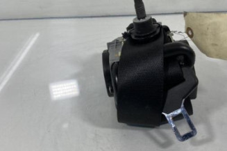 Pretensionneur de ceinture avant droit MERCEDES CLASSE B 245