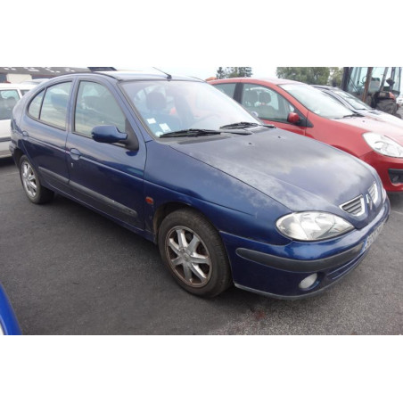Porte avant droit RENAULT MEGANE 1