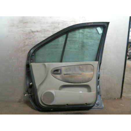 Porte avant droit RENAULT SCENIC 1 Photo n°1