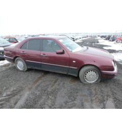 Porte arriere droit MERCEDES CLASSE E 210