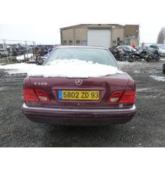 Porte arriere droit MERCEDES CLASSE E 210