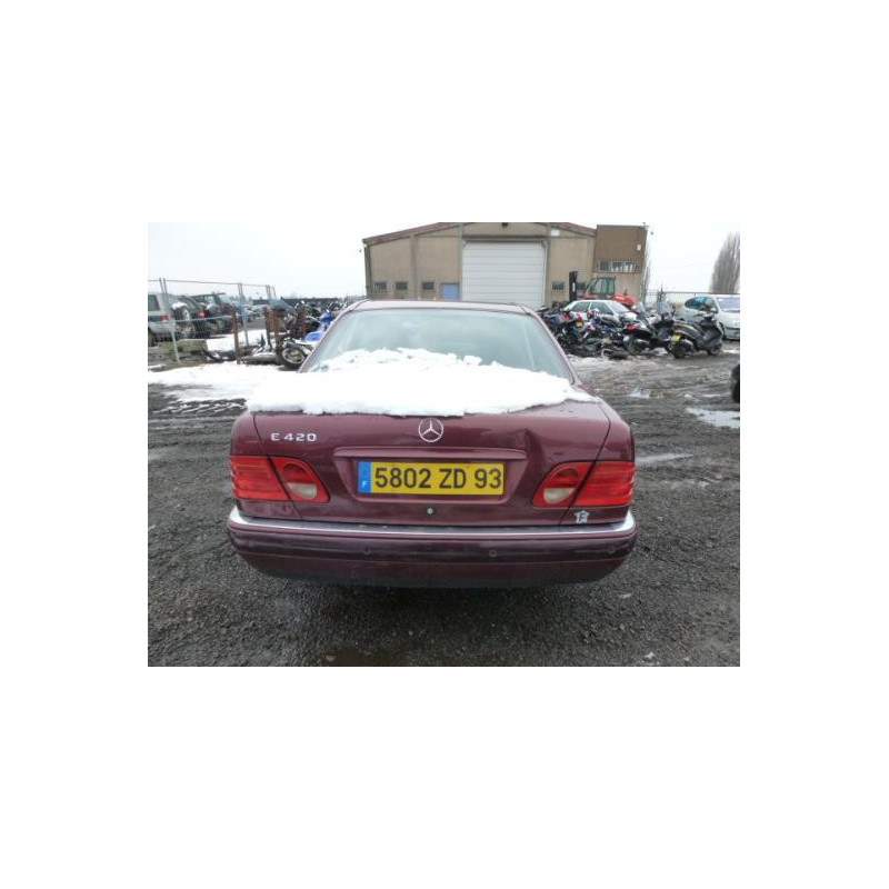 Porte arriere droit MERCEDES CLASSE E 210 Photo n°4