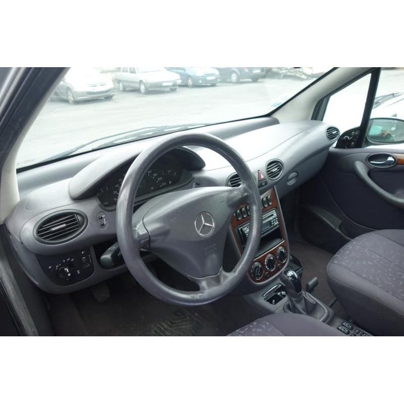 Porte arriere gauche MERCEDES CLASSE A 168 Photo n°4