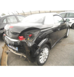 Porte avant gauche OPEL TIGRA 2 Photo n°1