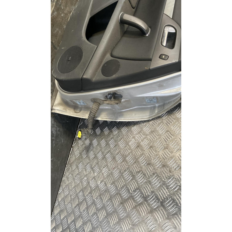 Porte arriere gauche PEUGEOT 407 Photo n°2