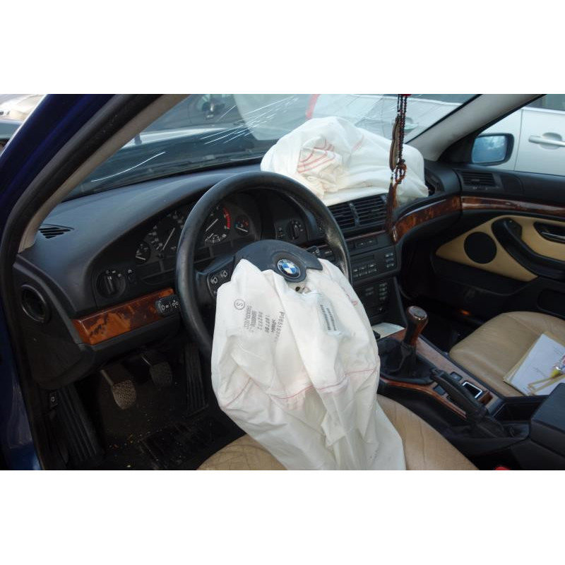 Porte avant droit BMW SERIE 5 E39 Photo n°8