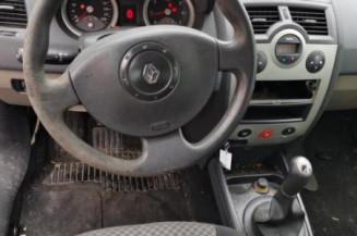Boitier UCH RENAULT MEGANE 2