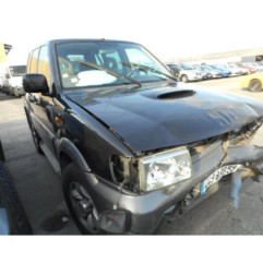 Porte avant droit NISSAN TERRANO 2