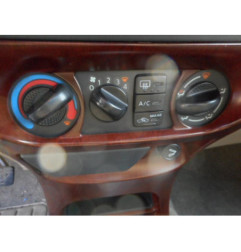 Porte avant droit NISSAN TERRANO 2