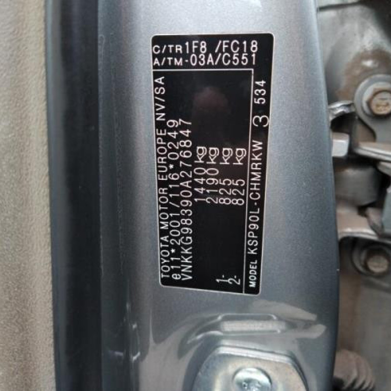 Compteur TOYOTA YARIS 2 Photo n°13