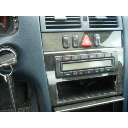 Porte arriere droit MERCEDES CLASSE E 210