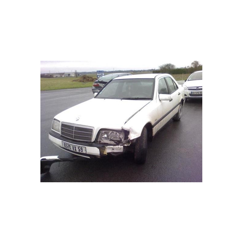 Porte arriere droit MERCEDES CLASSE C 202 Photo n°1