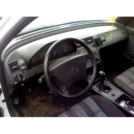 Porte arriere droit MERCEDES CLASSE C 202
