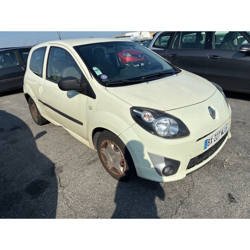 RENAULT TWINGO 2 PHASE 1 1.2i - 16V Photo n°3