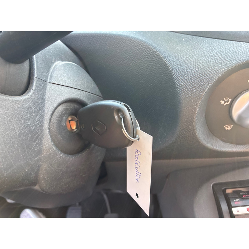 RENAULT TWINGO 2 PHASE 1 1.2i - 16V Photo n°7
