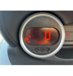 RENAULT TWINGO 2 PHASE 1 1.2i - 16V