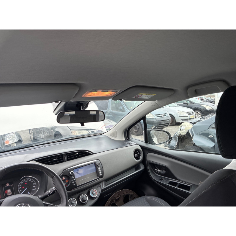 TOYOTA YARIS 3 PHASE 3 1.0i - 12V Photo n°11