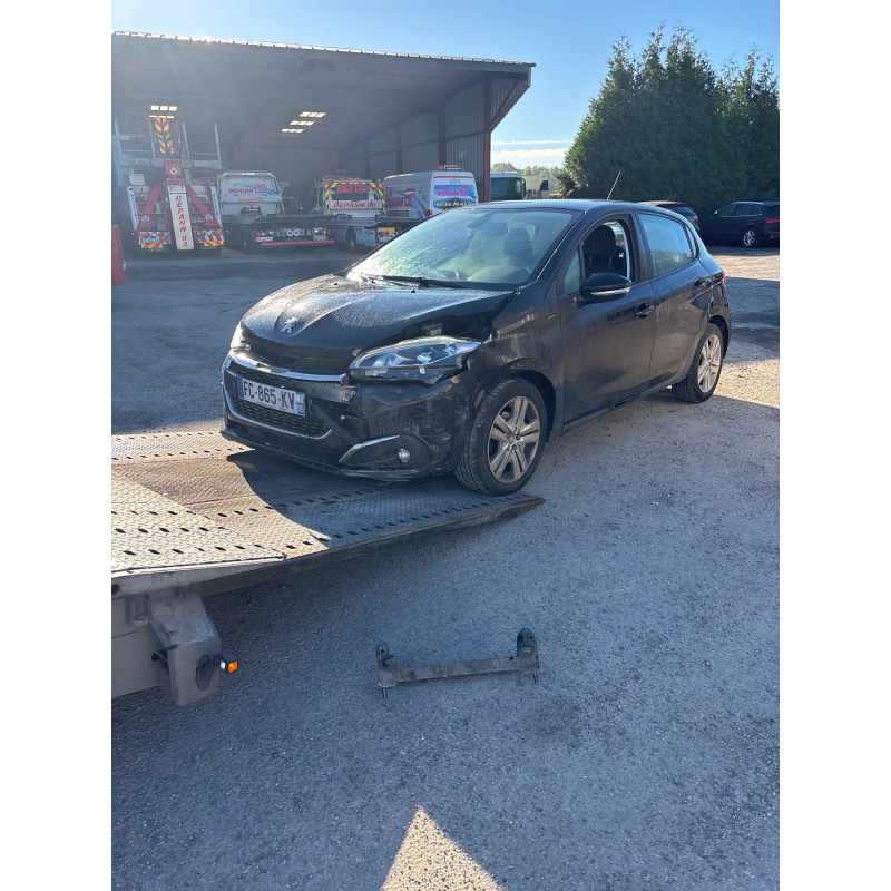 PEUGEOT 208 1 PHASE 2 1.2 VTI - 12V Photo n°4